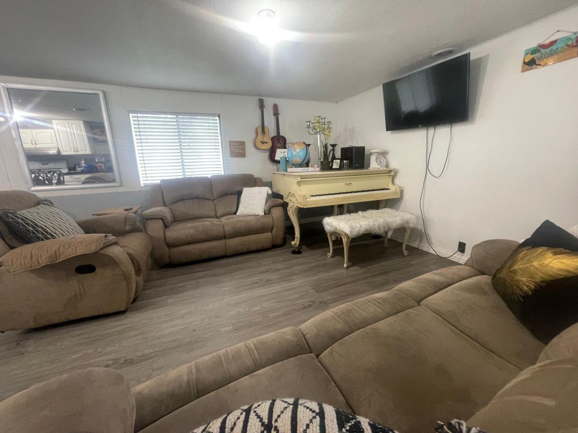 Apartment Tiny But Cozy Manufactured House *